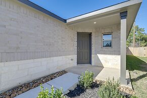Brand New Spring Home < 1 Mi to Old Town!