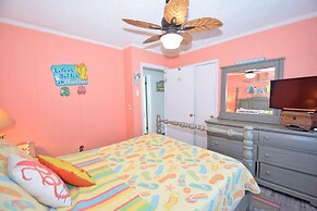 Twin Tree Road 511 3 Bedroom Home by RedAwning