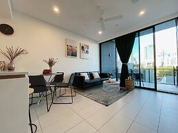 Charming Urban Retreat