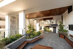 Charming Urban Retreat