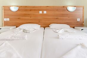 Simple Hotel Hersonissos Blue