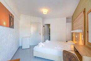 Simple Hotel Hersonissos Blue