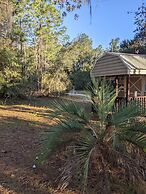 Tiny House Boho Cabin - North Florida Lake Retreat
