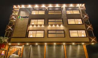 Treebo Jaguar Comforts, 3 Kms From Mahatma Gandhi Park