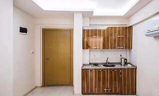 Smyrna Homes & Suits