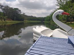 Camping e Pousada Carrion