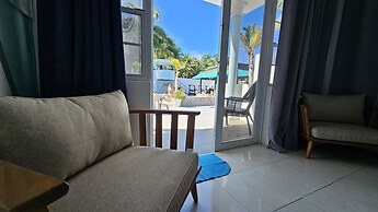 Aqua Marina Beach Club