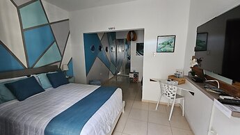 Aqua Marina Beach Club