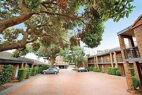 Buckingham Apartment