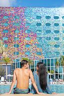 Universal's Stella Nova Resort