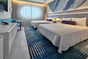 Universal's Terra Luna Resort