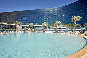Universal's Terra Luna Resort