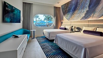 Universal's Terra Luna Resort