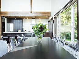 Casa La Mount by Elite Havens