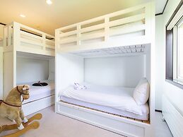 Casa La Mount by Elite Havens