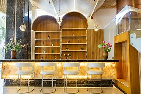 Ocean Waves Resort Cam Ranh