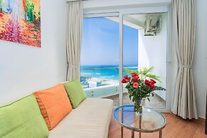Ocean Waves Resort Cam Ranh