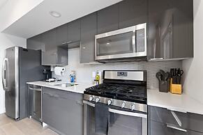 Prime East Downtown Studio w gym Washer Dryer