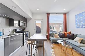 Prime East Downtown Studio w gym Washer Dryer