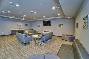 Prime East Downtown Studio w gym Washer Dryer