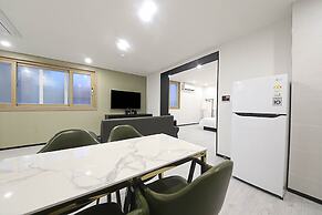 Busan Seomyeon Broa Hotel