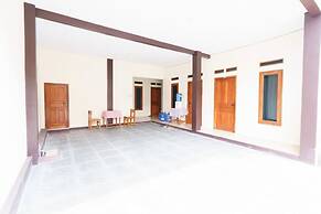 OYO Life 2884 Wisma Jatnika Syariah