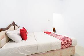 OYO Life 2884 Wisma Jatnika Syariah