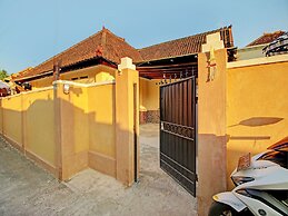 OYO Life  92953 Nirmala Kost