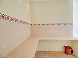 OYO Life  92953 Nirmala Kost