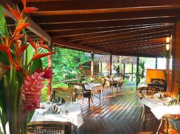 Exclusive Sunrise Eco Resort