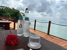 Exclusive Sunrise Eco Resort