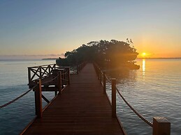 Exclusive Sunrise Eco Resort