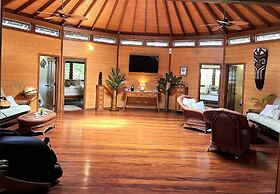 Exclusive Sunrise Eco Resort