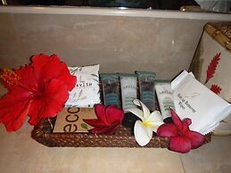 Exclusive Sunrise Eco Resort