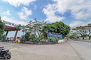 OYO Life 92735 Apartemen Tamansari Panoramic By Santuy