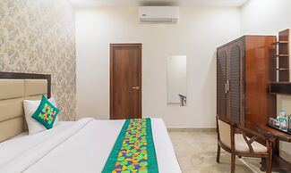 Treebo Brij Kaushal, Near Prem Mandir