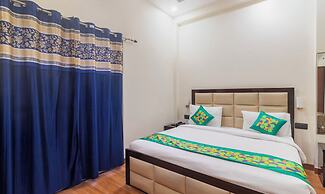 Treebo Brij Kaushal, Near Prem Mandir