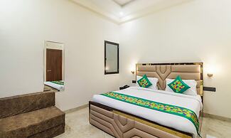 Treebo Brij Kaushal, Near Prem Mandir