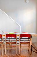 Tastefully Curated Mezzanine Studio Flat Hackney!