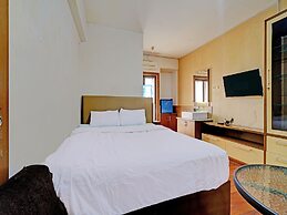 OYO Life 92949 Apartemen Gateway Cicadas By Qq Rent