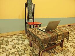 OYO Life  92936 Kost Teteh Erni Karawang