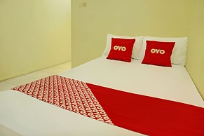 OYO Life  92936 Kost Teteh Erni Karawang