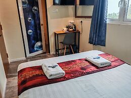Pangkor Pop Ash Hotel