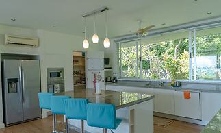 Aislinn Villa - Private Pool Villa