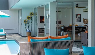 Aislinn Villa - Private Pool Villa