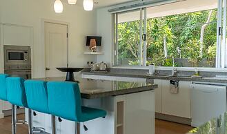 Aislinn Villa - Private Pool Villa