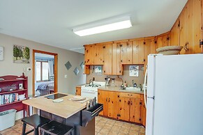 Hawley Home w/ Deck: 4 Mi to Berkshire East Resort