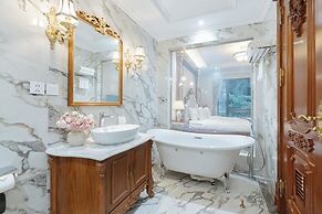 Luxe Paradise Suites Hotel