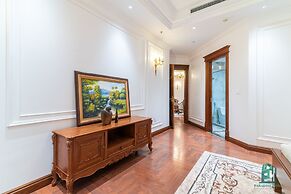 Luxe Paradise Suites Hotel