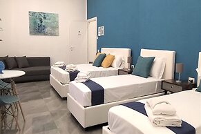 TRACK 60 - PRIVATE ROOMS GARIBALDI